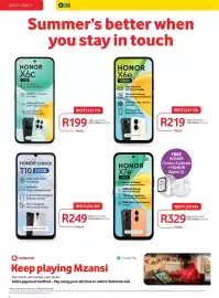 Makro catalogue Page 4: = SINGLE DEALS 4 כככס Summer's better when you stay in touch HONOR X6c 128GB Al Button One-Click
