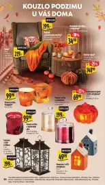Albert leták týden 42 Strana 46: Lucerna s LED svíčkou €199,00, Vonná svíčka v barevném skle €9,90