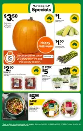 Woolworths catalogue week 42 Page 16: Australian Green Oakleaf Lettuce €5,00, Australian Cherry or Mini Roma Tomatoes €2,50