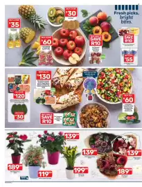 Pick n Pay catalogue week 42 Page 2: BUY 2 FOR R35 PnP Queen Pineapple BUY 3 FOR R30 PnP Kiwi Fresh picks, bright bites. BUY