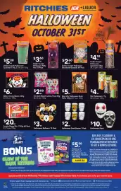 Ritchies catalogue week 42 Page 14: UC Skull Marshmallow Pops €2,50, Smiths Mega Mix €20,00