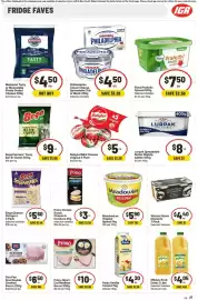 IGA catalogue week 42 Page 32: Babybel Mini Cheese €5,00, Philadelphia Cream Cheese Spreadable Tub €4,50