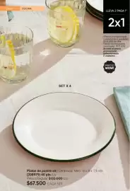 Catálogo Avon Página 36: Platos de postre x4 | cerámica (208979) €67.500,00