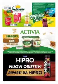 Volantino Famila Superstore Pagina 3: FAMIGLIA LIONELLO 4 Uova senza antibiotici NATURELLE gr.220 (al kg €4.50) le 0,99