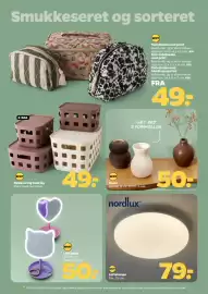 Netto tilbudsavis uge 42 Side 28: Spot Opbevaring med låg €49,00, Spot Vaser €50,00