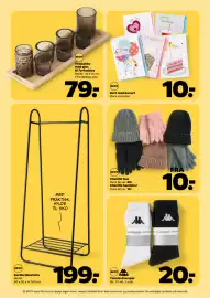 Netto tilbudsavis uge 42 Side 31: Spot chenille hue €10,00, Kappa Tennisstrømper €20,00