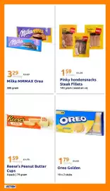Action folder week 42 Pagina 24: Pinky hondensnacks Steak Fillets €1,59, Milka MMMAX Oreo €3,29