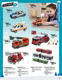 Catalogue JouéClub page 71: Hélicoptère de secours €29,99, Team city grand camion de pompiers €59,99