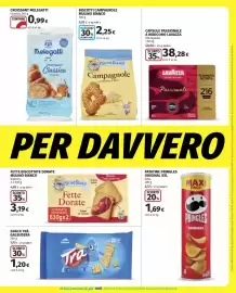 Volantino Coop Superstore Pagina 3: Pringles Original €1,69, Fette biscottate dorate Mulino Bianco €3,19