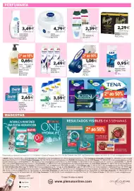 Folleto Plenus Supermercados Página 8: Lactovit leite corporal nutre/hidrata €3,49, Palmolive natural balance €2,39