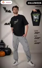 Catálogo Woolworth Página 17: Playera €199,90, Tenis €449,90