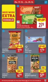 ALDI folder week 43 Pagina 17: Biscotto Choco wafer €1,79, Halloween Fruittoffees €1,99