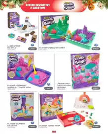 Volantino Toys Center Pagina 183: Kinetic Sand Playset Squish Pizza €181,00, Kinetic Sand Playset Castelli di Sabbia €12,99
