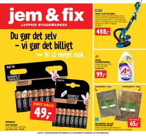 Jem & fix tilbudsavis uge 43 Side 1: Solsikke- eller vildtfuglefrø €65,00, Duracell batterier €49,00