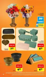 Carrefour gazetka Strona 2: Pianka florystyczna €5,99, Podkładka pod znicz €7,99