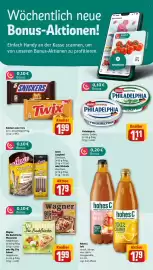 REWE Prospekt woche 43 Seite 4: Snickers oder Twix €1,99, Wagner Die Backfrische Mozzarella €1,99