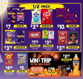 Drakes catalogue week 43 Page 16: Mars Fun Size €3,75, The Natural Confectionery Co or Sour Patch Share Pack €3,75