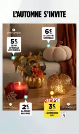 Catalogue Centrakor page 29: Atmosphera - la bougie parfumee €2,49, Le coussin citrouille €6,99