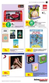 Catalogue Intermarché Hyper page 32: Atmosphera Guirlande de Noël verte avec nœuds rouges €14,99