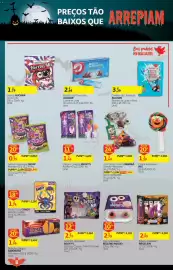 Folheto Auchan Página 8: Chocolates de Leite Dekora €1,49, Gomas Halloween Incap Monster €0,79