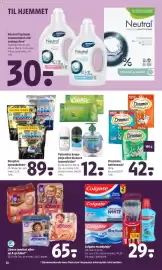 Coop 365 tilbudsavis uge 43 Side 28: Palmolive kropspleje eller Kleenex lommeletter €12,00, Dreamies kattesnack €42,00