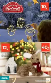 Dealz gazetka tydzień 43 Strona 50: Jelonek w szaliku €40,00, Ozdoba okienna led €10,00