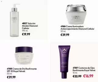 Catálogo Oriflame semana 43 Página 6: Oriflame royal velvet contorno de ojos reafirmante €16,99