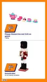 Action folder week 44 Pagina 21: Notenkraker €2,49, Playgo theeservies met licht en geluid €5,95