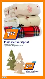 Action folder week 44 Pagina 9: Plaid met kerstprint €7,77, Vilten kerstboom €2,99