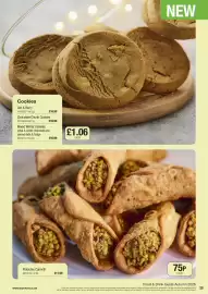 Booker Wholesale brochure Page 29: Cookies €1,06, Pistachio Cannoli €0,75