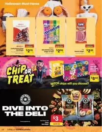 Spar catalogue week 43 Page 2: Mentos Mini Rainbow Bag €2,90, SPAR fruit chews €2,70