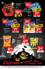 Catalog PROFI săptămâna 43 Pagină 8: Poiana Chokotoff original €13,99, Tuc Bake Rolls €2,99