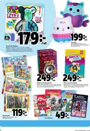 Coop Forum reklamblad vecka 44 Sida 18: Gosedjur Squishmallows Cakey €199,00, Pour Palz Fillz Bear €179,00