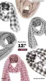 Welkoop folder Pagina 25: Sjaal Anna €12,95