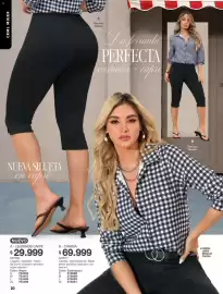 Catálogo Carmel Página 20: Textura - b - camisa 625517 €69.999,00, A - leggings capri €29.999,00
