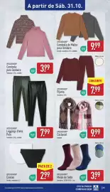 Folheto ALDI semana 44 Página 35: Cachecol up2fashion €9,99, Pijama up2fashion® €7,99
