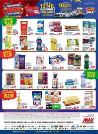 Encarte Max Atacadista Página 2: Lacta - chocolate bis xtra €3,00, Queijo mussarela €33,90
