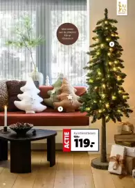 Intratuin folder week 44 Pagina 10: Kunstkerstboom Malmö €119,00, Kussen kerstboom €6,99