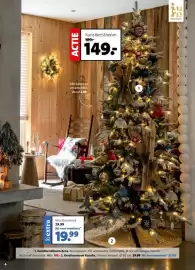Intratuin folder week 44 Pagina 4: Kerstboomrok Rosalie. €19,99, Kunstkerstboom Arne. €149,00