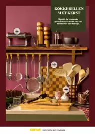 Xenos folder Pagina 66: KOKKERELLEN MET KERST