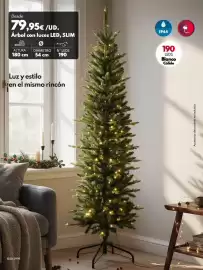 Catálogo BricoCentro Página 4: Arbol con luces led, slim €79,95