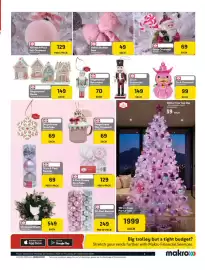 Makro catalogue Page 3: 4-Pack Ornate Snowflake €129,00, 50-Pack Baubles €249,00