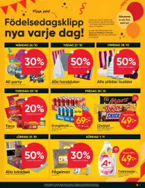 DollarStore annonsblad Sida 3: Boom Energidryck €69,00, Choklad Snickers, Mars, Twix €49,00