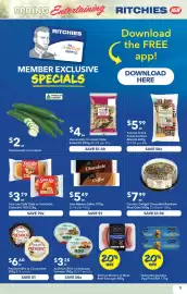 Ritchies catalogue week 44 Page 5: Continental Cucumbers €2,00, Your Bakery Cakes €5,49