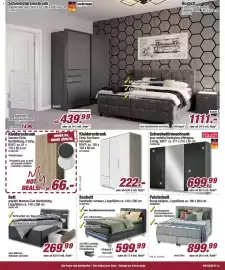 Poco Prospekt woche 44 Seite 13: Boxbett Kunstleder schwarz €599,99, Bett graphit/Montana Oak Nachbildung €269,99