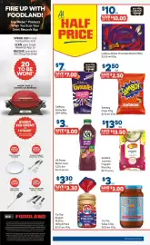 Foodland catalogue week 44 Page 2: Cadbury Favourites €7,00, SunRice Jasmine Fragrant Rice €13,50