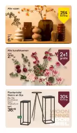 Leen Bakker folder week 44 Pagina 5: Alle vazen 25% korting vanaf 8.99 6.74 Alle kunstbloemen vanaf 2.99 /st 2+1 gratis *