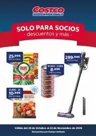 Catálogo Costco Página 1: Frozen - fried chicken €13,99, Fairy - original €25,99