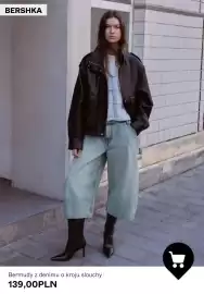 Bershka gazetka tydzień 44 Strona 10: Bermudy z denimu o kroju slouchy Bershka €139,00