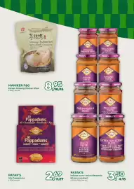 Amazing Oriëntal folder Pagina 27: PATAK'S Alle Pappadums €2,69, Maniker F&G Korean Ginseng Chicken Stew €8,95